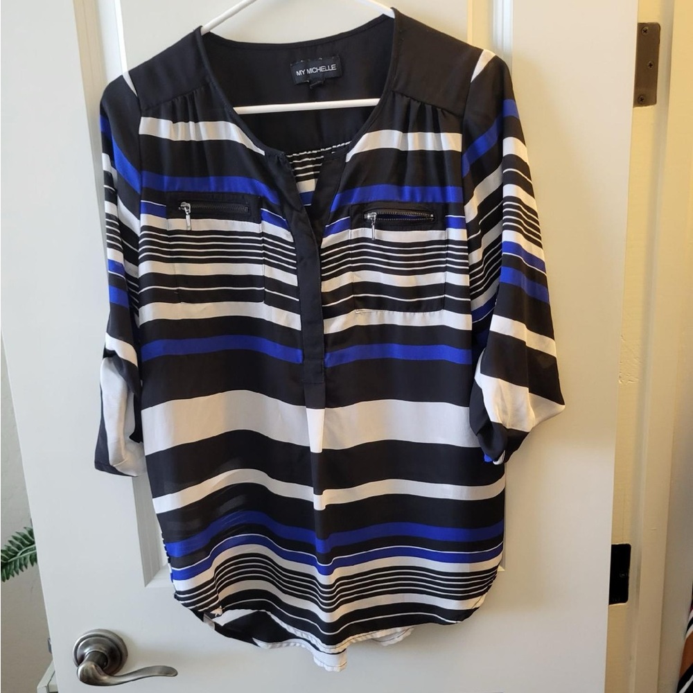 Junior’s blouse